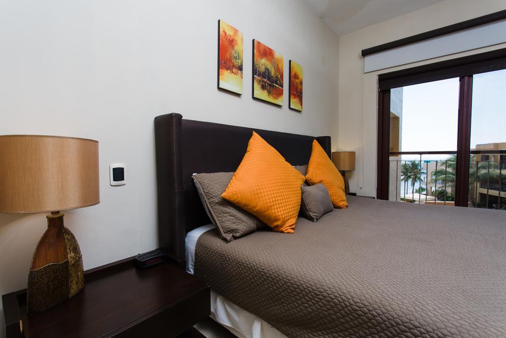 Oceanfront El Faro Surf 302 Apartamento Playa del Carmen Exterior foto